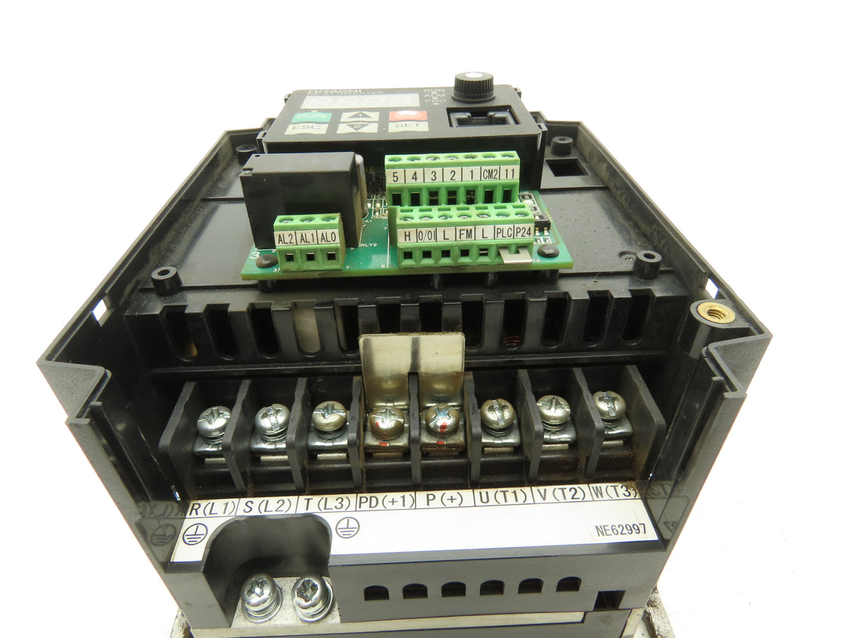 Hitachi NES1-007HB NE-S1 Series 0.75kW AC Inverter Drive 380-480V 3Ph w/Keypad