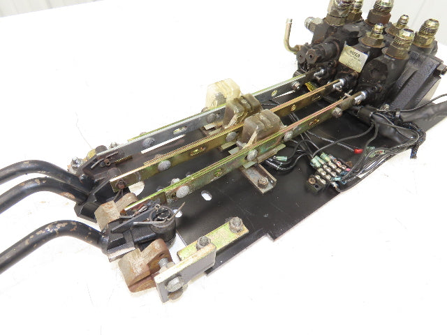 Yale Hydraulic 3-Spool 3 Lever Forklift Mast Control Valve Assembly Off ERC080