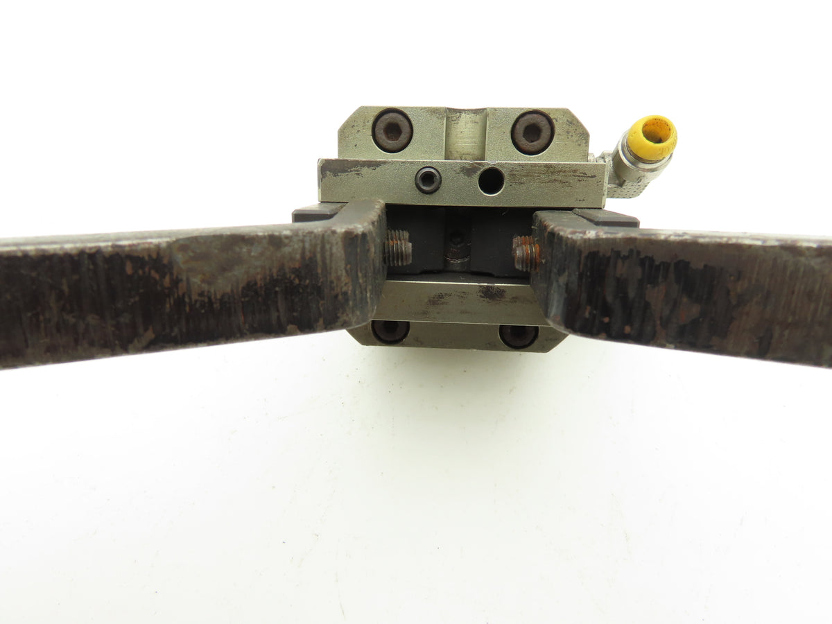 Schunk PWG 60 S 302612 Pneumatic Angular Gripper Mechanical Two Finger For Robot