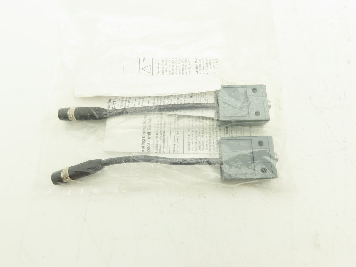 Allen Bradley 802B-CSABXSXD4 Compact Limit Switch Top Push 0.2mm Travel Lot of 2