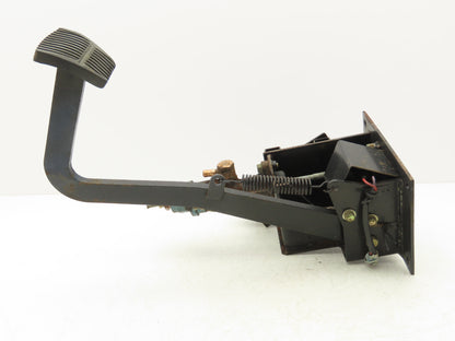 Toyota 5FBC15 Electric Forklift Brake Pedal Master Cylinder Assembly