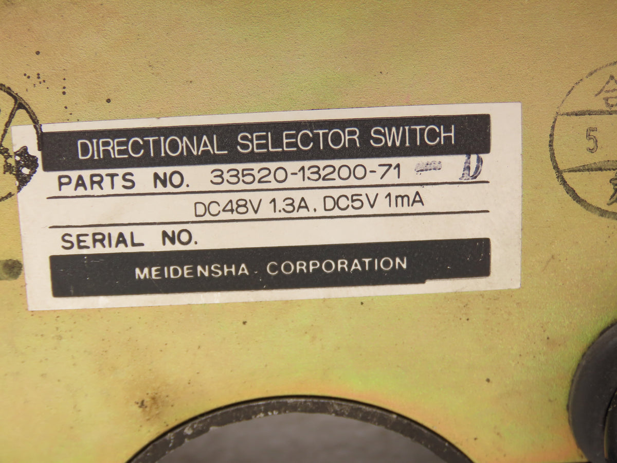 Toyota 33520-13200-71 Electric Forklift Directional Control Switch 5FBC15