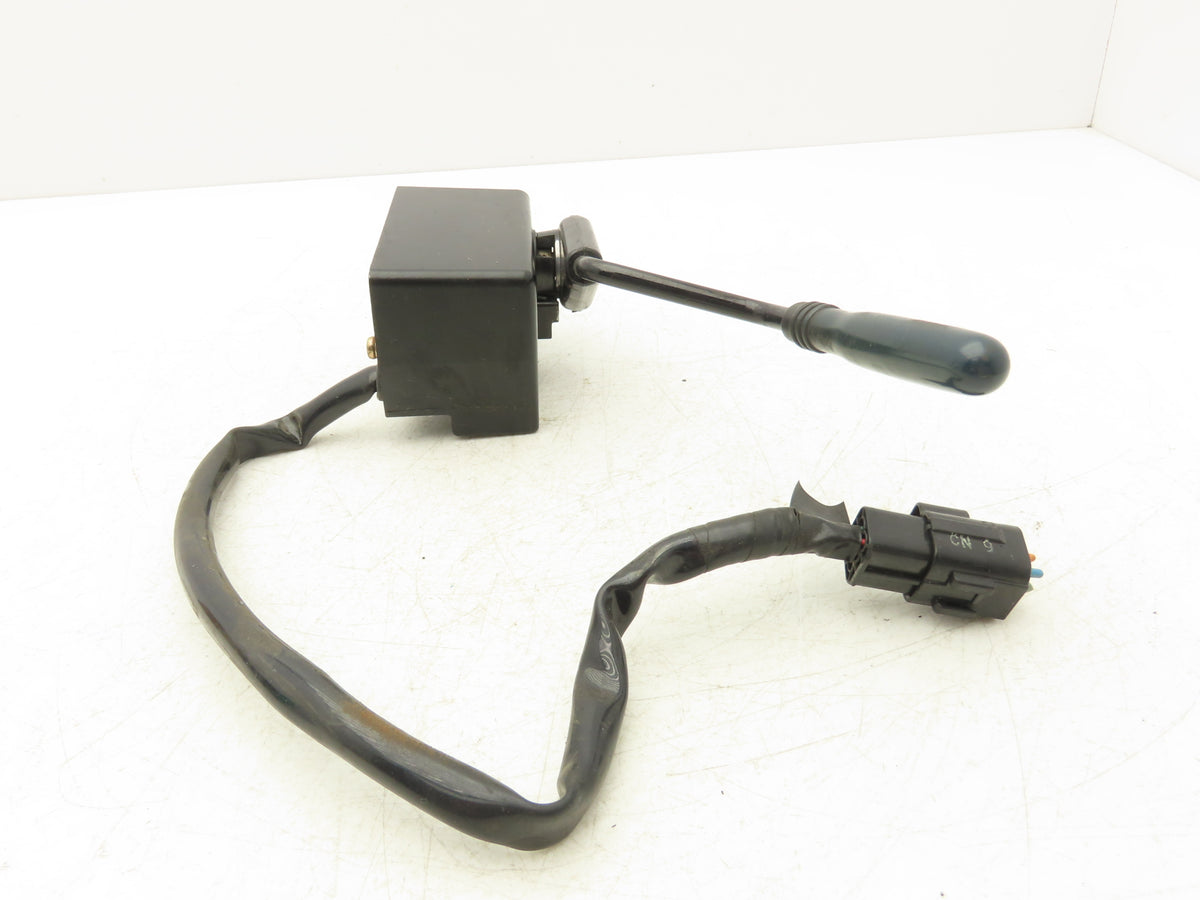 Toyota 33520-13200-71 Electric Forklift Directional Control Switch 5FBC15