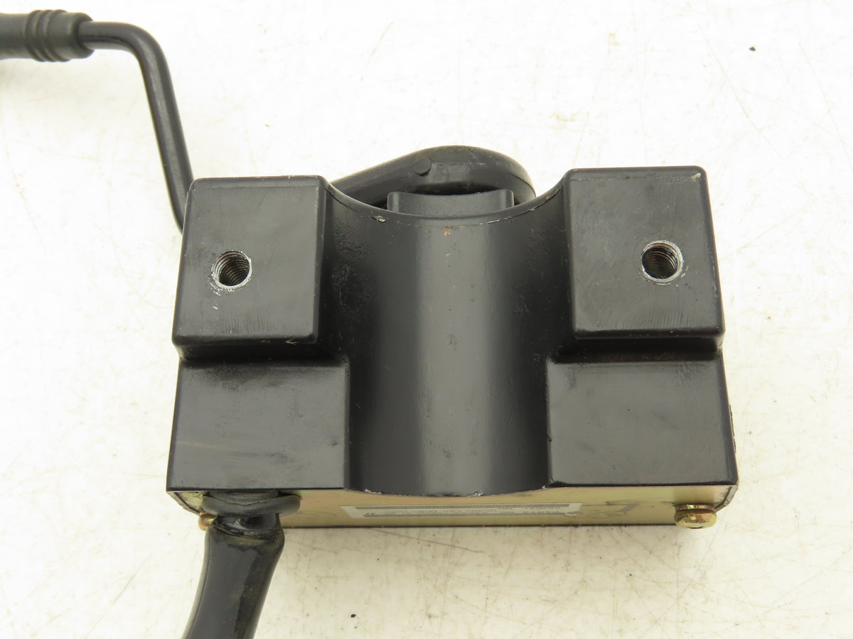 Toyota 33520-13200-71 Electric Forklift Directional Control Switch 5FBC15