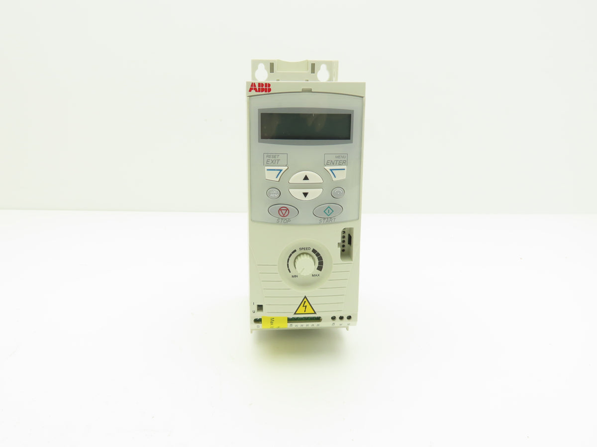 ABB ACS150-03U-05A6-4 Micro Drive 2.2 kW 3 HP 400/480V 3Ph Frequency Converter