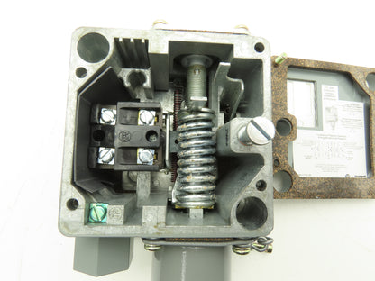 Allen Bradley 836T-T253J Pressure Control Switch 12-150PSI 120-600VAC 115-600VDC