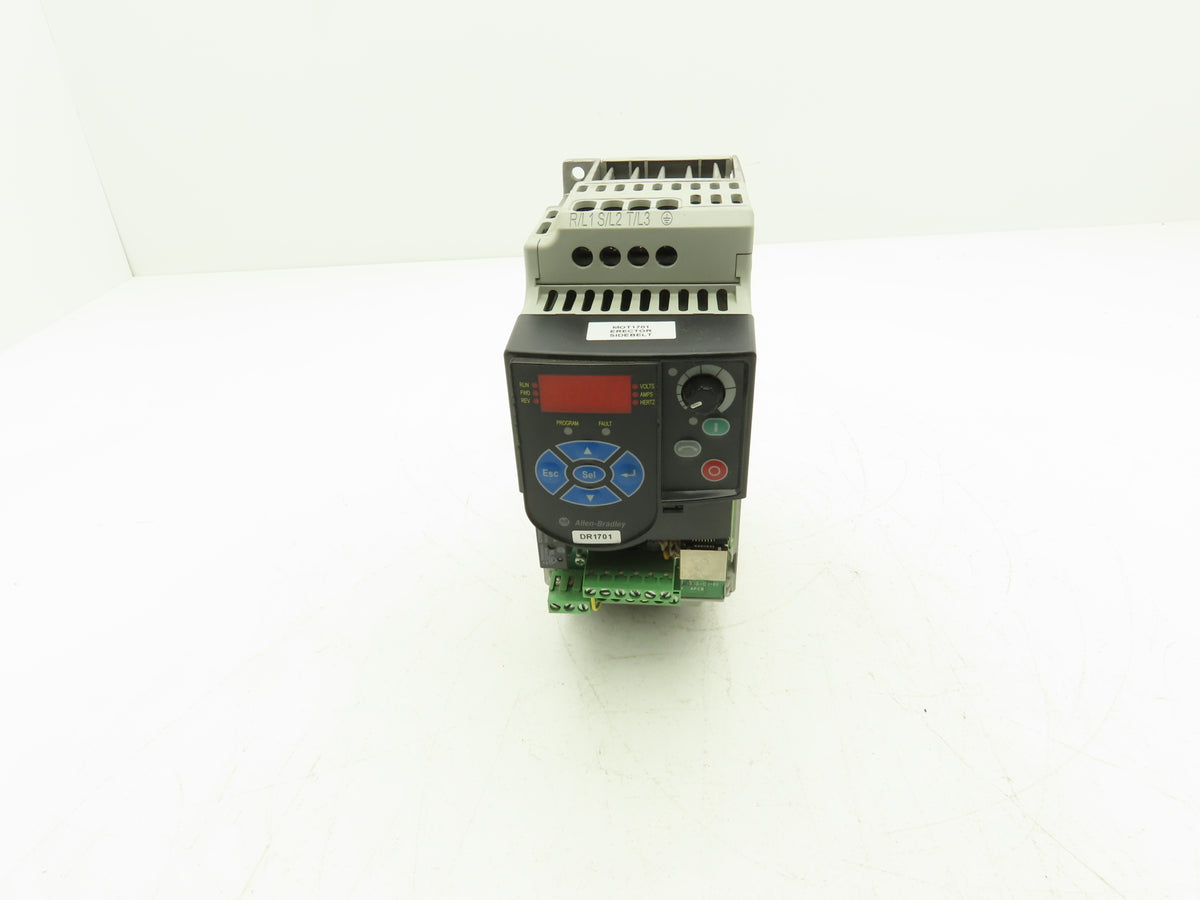 Allen Bradley 22F-B4P2N103 PowerFlex 4M AC Drive 0.75 kW 1 HP 240V 3Ph Series A