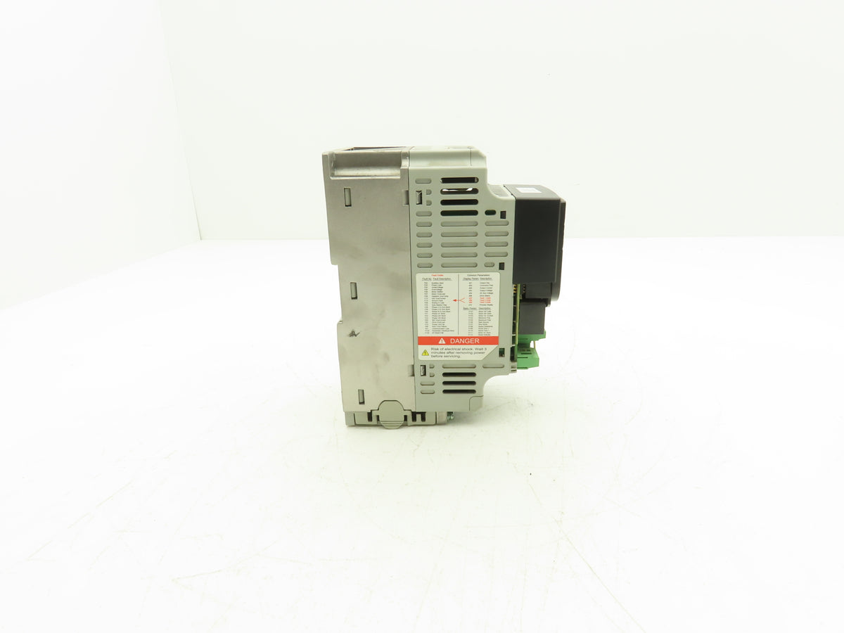 Allen Bradley 22F-B4P2N103 PowerFlex 4M AC Drive 0.75 kW 1 HP 240V 3Ph Series A
