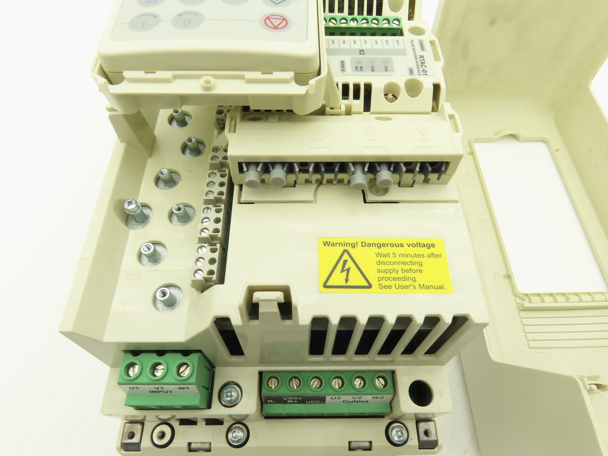 ABB ACS800-U1-0011-5 Variable Speed AC Drive VFD 7.5kw 10Hp 480V 3PH