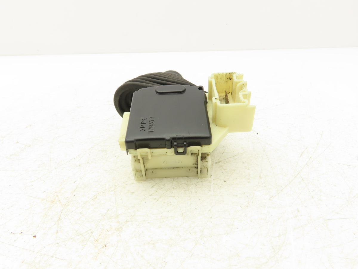 Toyota 17B377 Electric Forklift Directional Control Switch Off 7FBCU25
