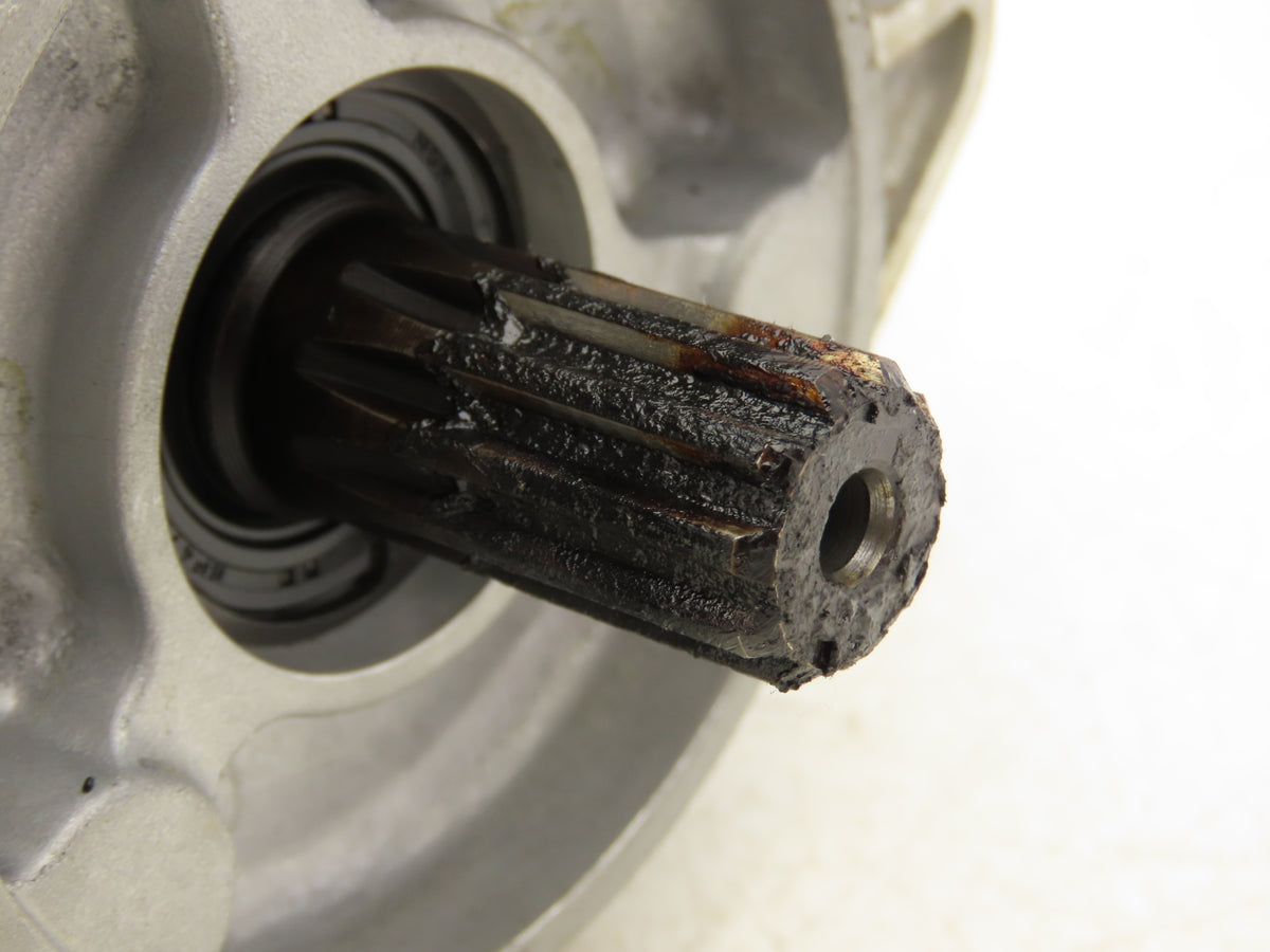 Kayaba 67110-U1160-71A Hydraulic Pump Removed From Toyota 7FBCU18 Forklift