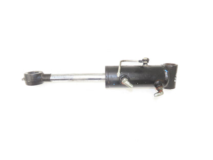 Toyota 65520-U2201-71 Forklift Hydraulic Mast Tilt Cylinder Removed From 7FBCU18