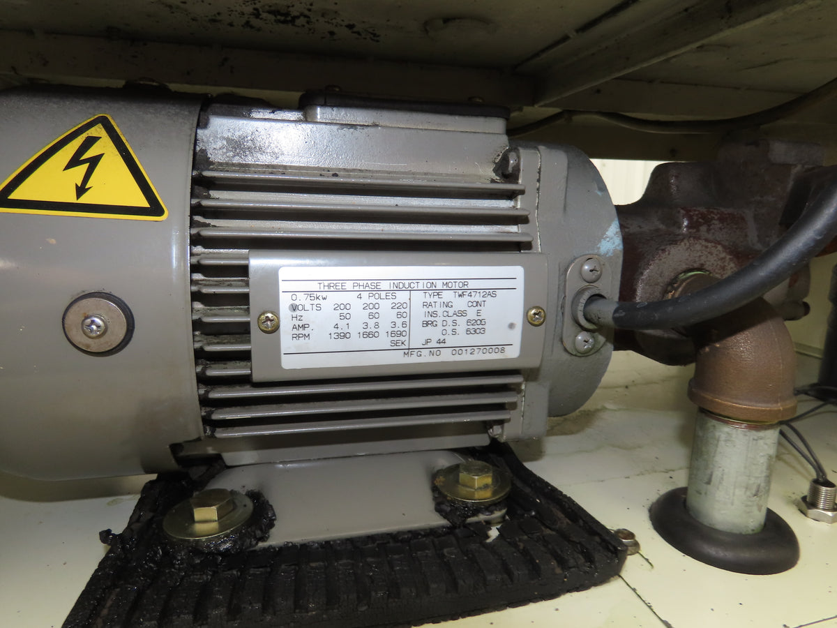 CKD HYW2045-Z0K1 Oil Controller Chiller Unit 200V 0.75kw 17gal Tank Compressor