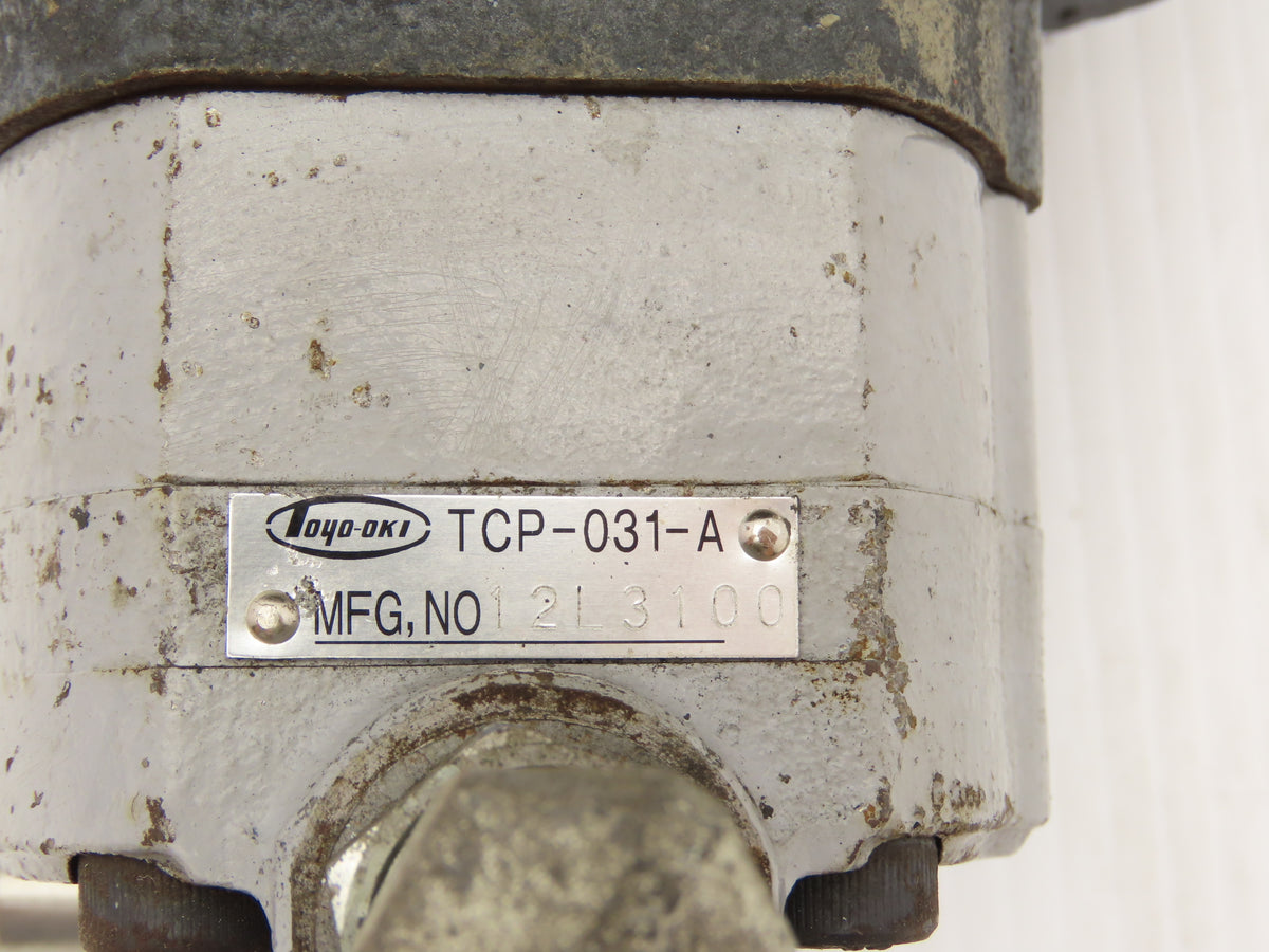 Toyota 14510-U1160-71 Forklift Power Steering Pump Motor Off Toyota 7FBCU18