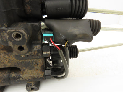 Toyota 67630-U2160-71 Hydraulic 4-Spool Forklift Mast Control Valve Off 7FBCU18