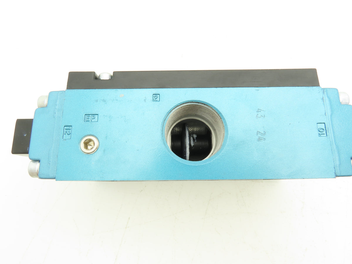 Illig 9093883 Pneumatic Pilot Valve 1"NPT 3/2 24V Double Air Vac to 8.3 Bar