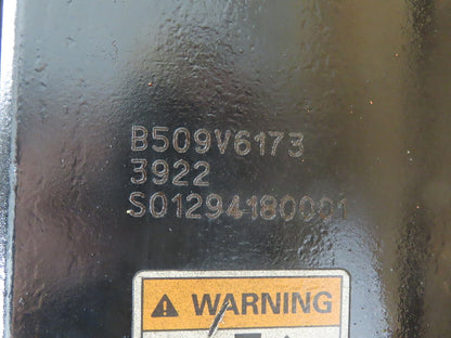 Hyster E50Z-33 Forklift Mast 156" 2-Stage 4 Lever 4400lbs Class 2 Carriage