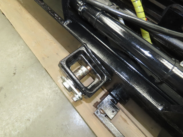 Toyota 7FBCU18 Electric Forklift Mast 4 Lever 3-Stage 189" Lift 4800lb Class II