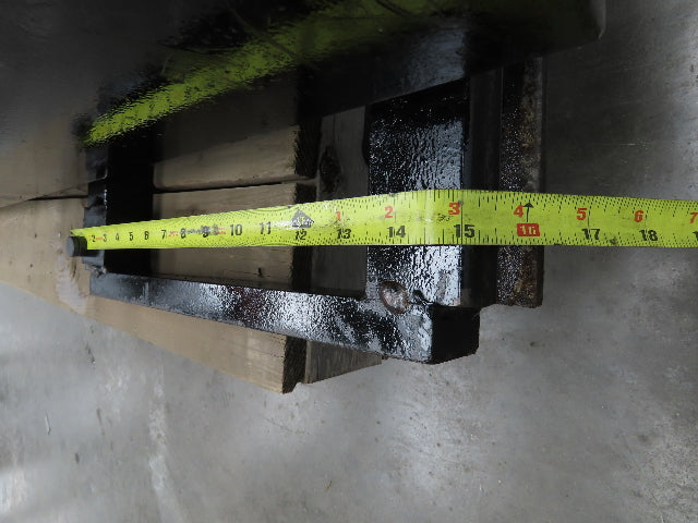 Toyota 7FBCU18 Electric Forklift Mast 4 Lever 3-Stage 189" Lift 4800lb Class II