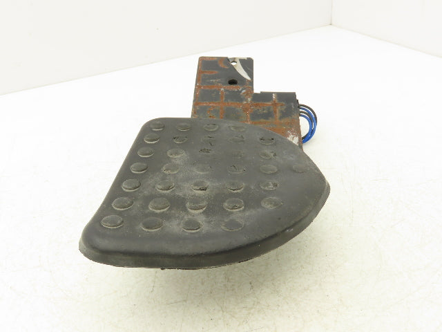 Hyster Brake Pedal Assembly Removed From E40HSD Electric Stand Up Forklift