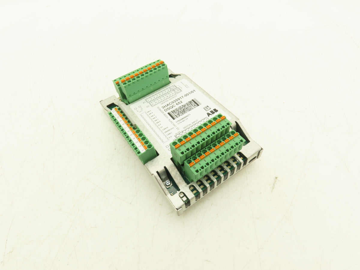 ABB DSQC652 3HAC025917-001 IRC5 Digital I/O Module 16 In/16 Out 24VDC DeviceNet