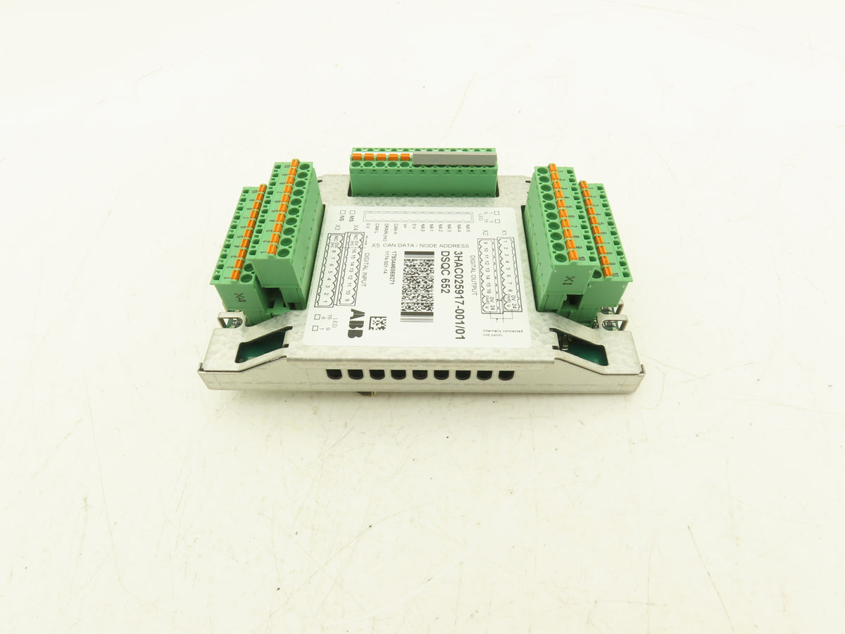 ABB DSQC652 3HAC025917-001 IRC5 Digital I/O Module 16 In/16 Out 24VDC DeviceNet