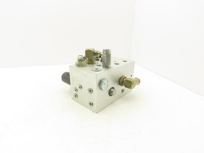Hyster HF000521-4 Stand On Forklift Hydraulic Manifold Block Off E40HSD