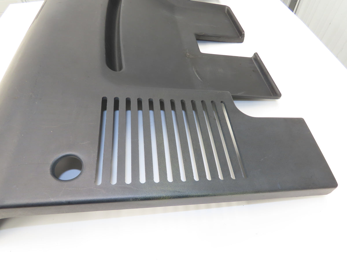 Hyster Hood Plastic Cover Removed From E40HSD Stand On Forklift