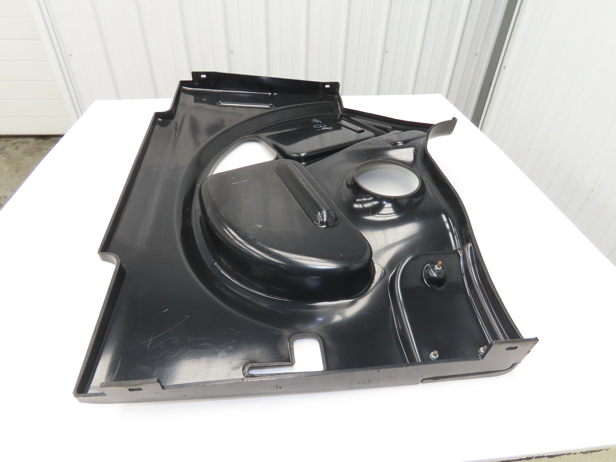 Hyster Operator Center Plastic Cover Removed From E40HSD Forklift