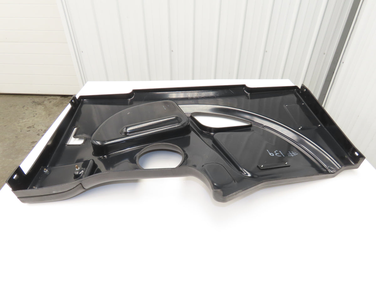 Hyster Operator Center Plastic Cover Removed From E40HSD Forklift