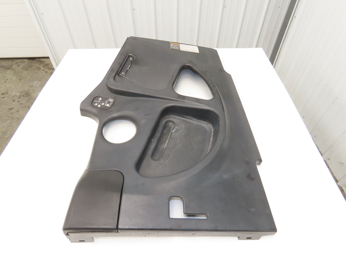 Hyster Operator Center Plastic Cover Removed From E40HSD Forklift