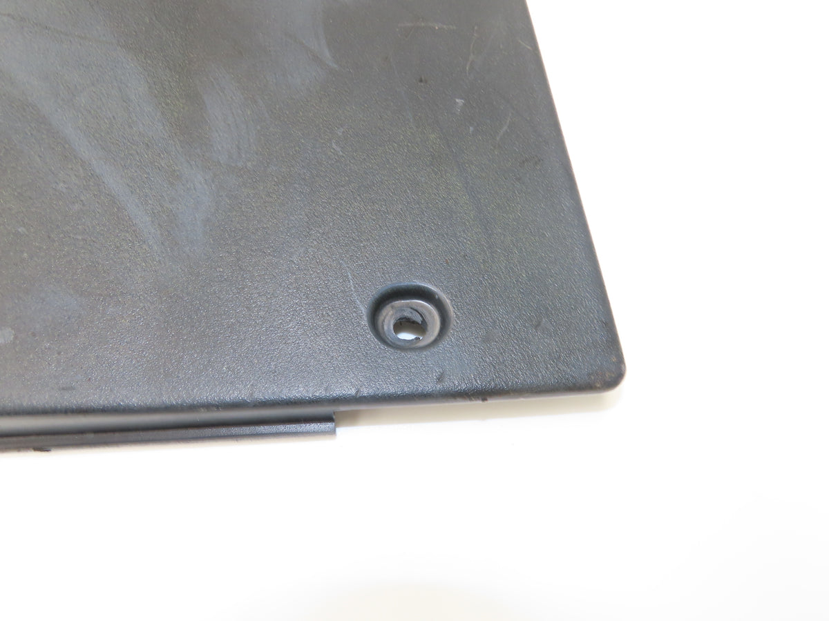 Hyster Operator Center Plastic Cover Kick Plate Off E40HSD Forklift