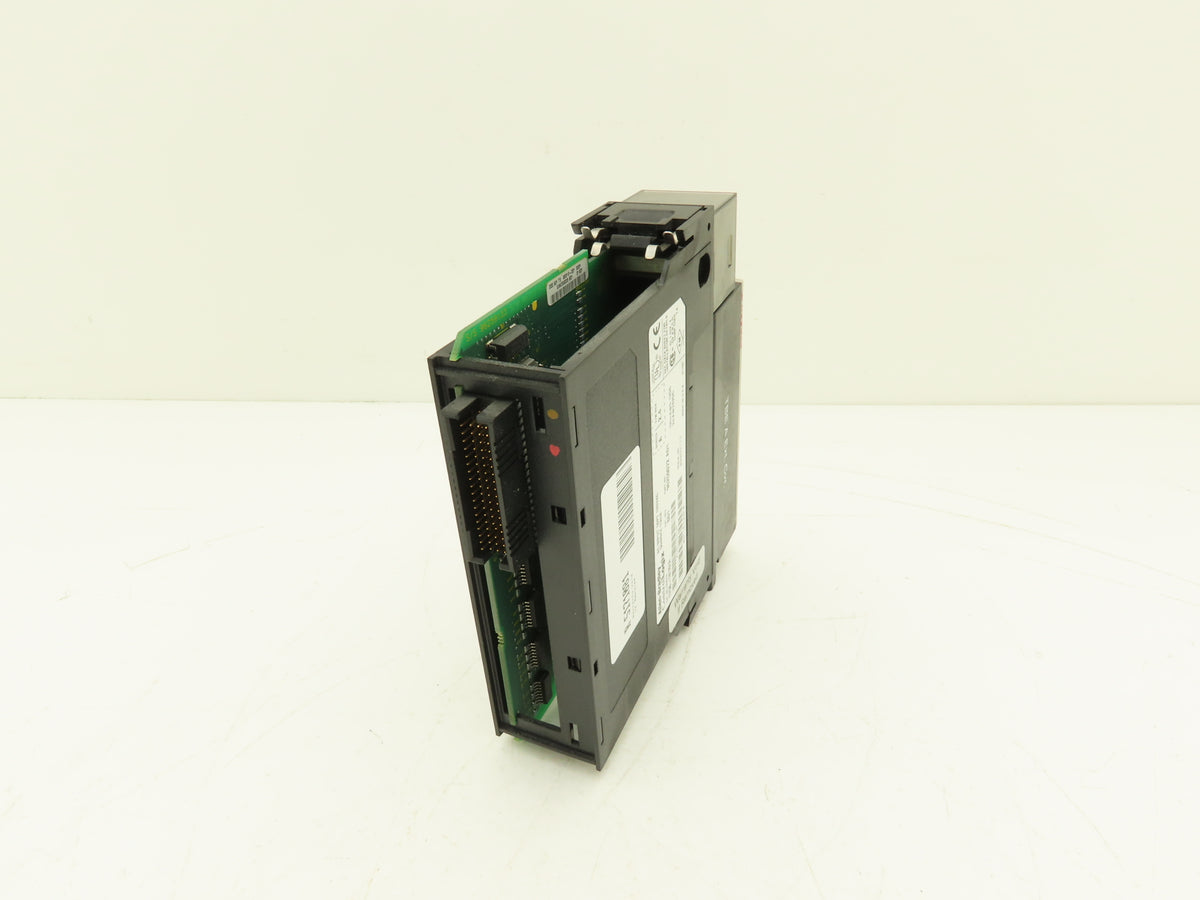 Allen Bradley 1756-IA16/A ControlLogix PLC AC Input Module 16PT Rev B01 FW 2.4