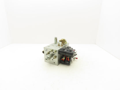 Hyster HF000521-3 Stand On Forklift Hydraulic Manifold Block Off E40HSD