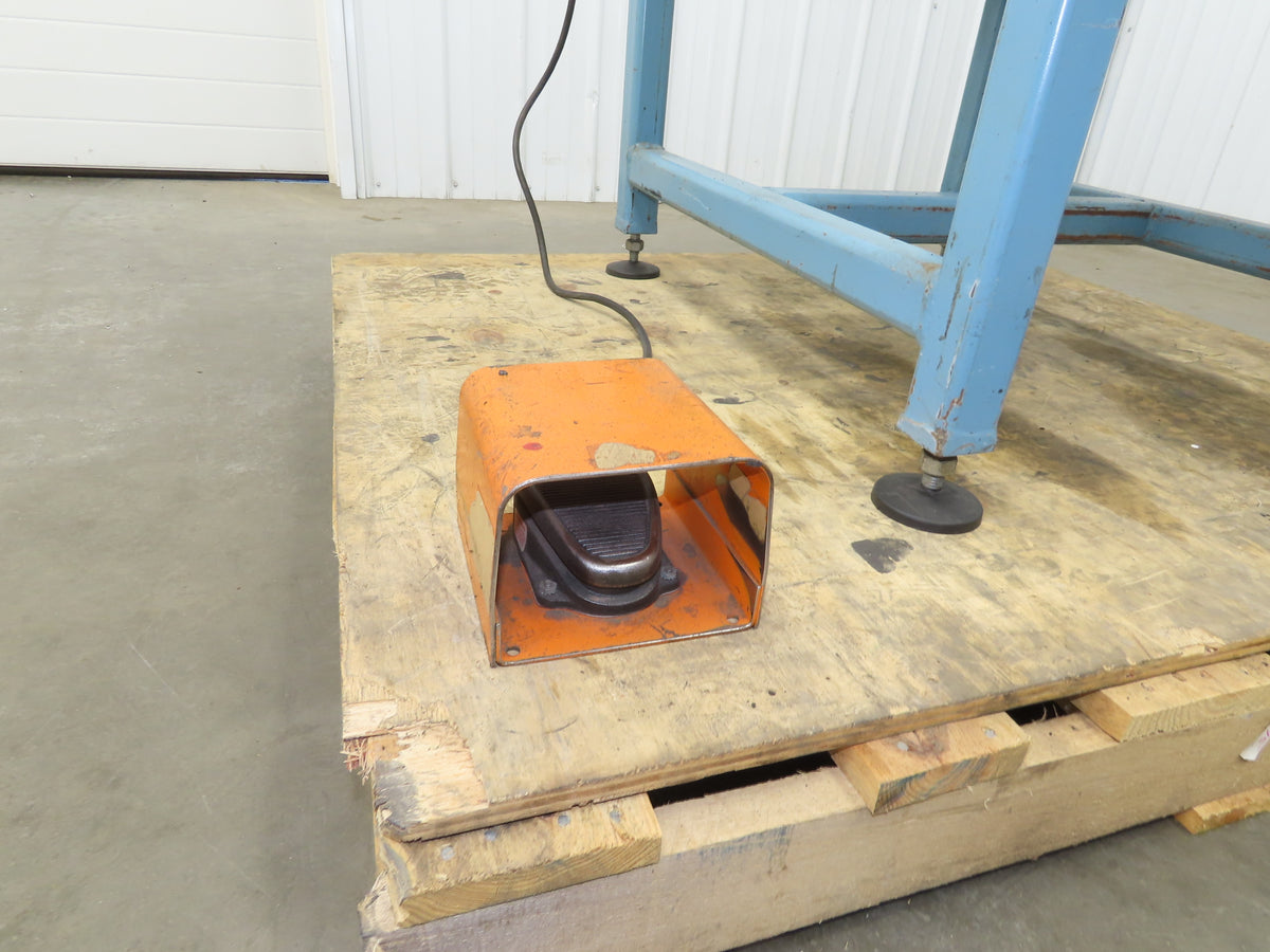 Emhart Model WT PCI Mechanical Eyelet Grommet Punch Press 115V Not Working
