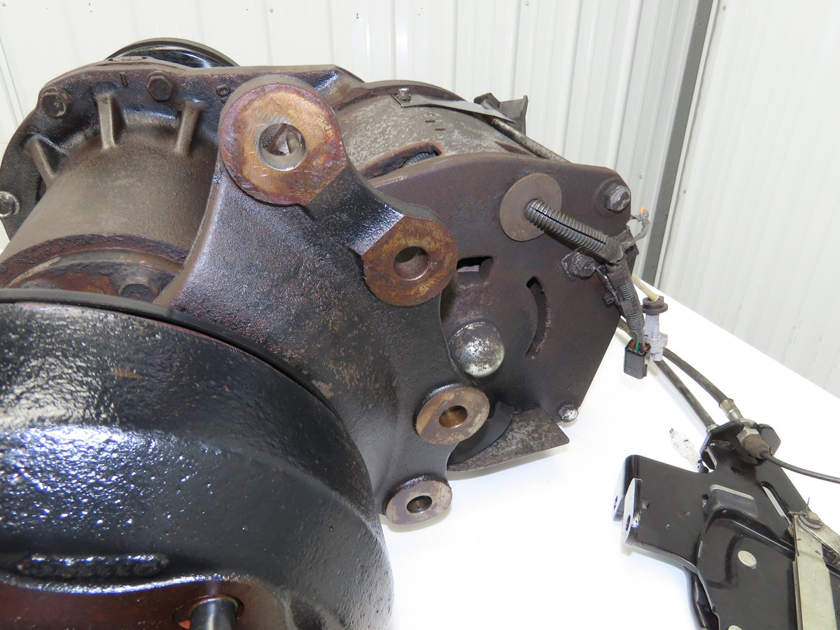 Toyota 7FBCU18 Electric Forklift Motor Drive Front Axle 8 Lug Off 7FBCU18