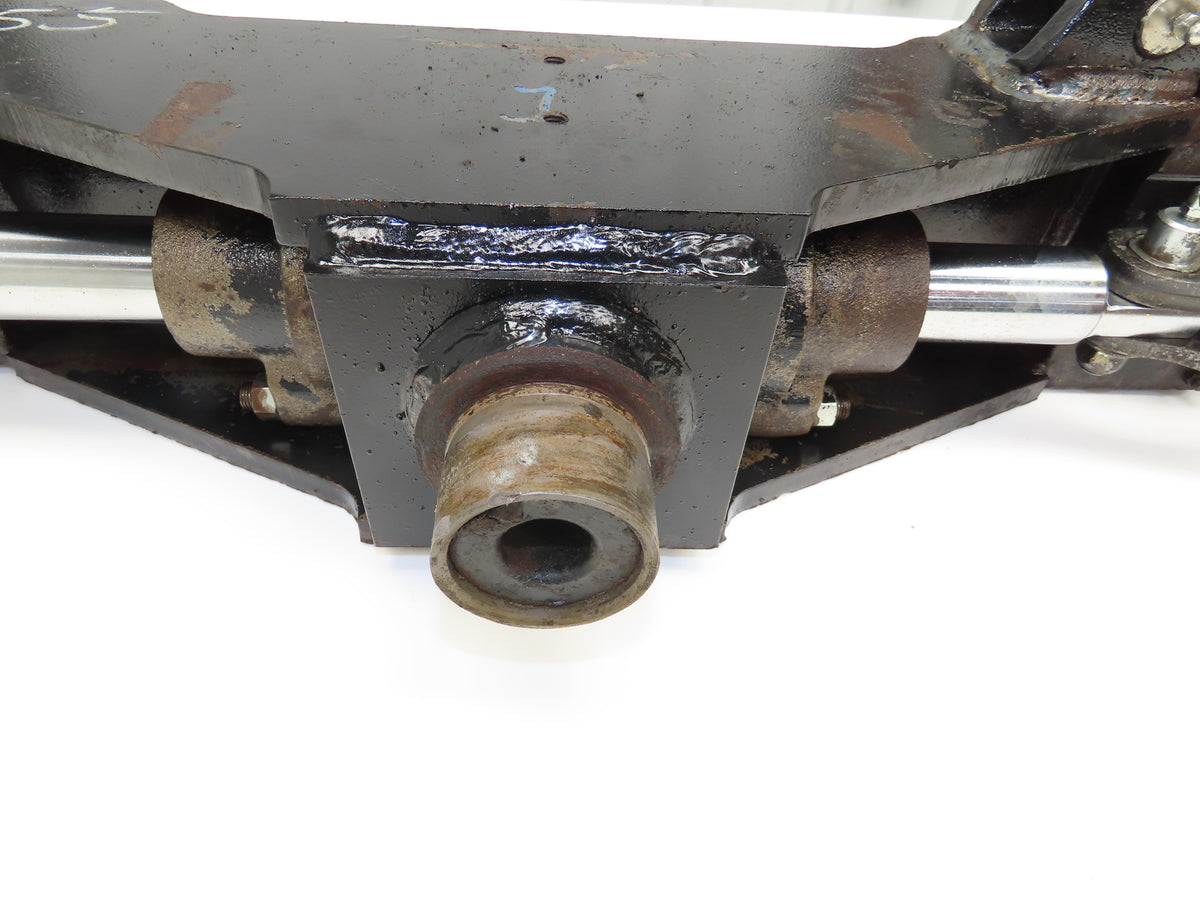 Toyota 7FBCU18 Electric Forklift Rear Axle Dual Hydraulic Steering Assembly