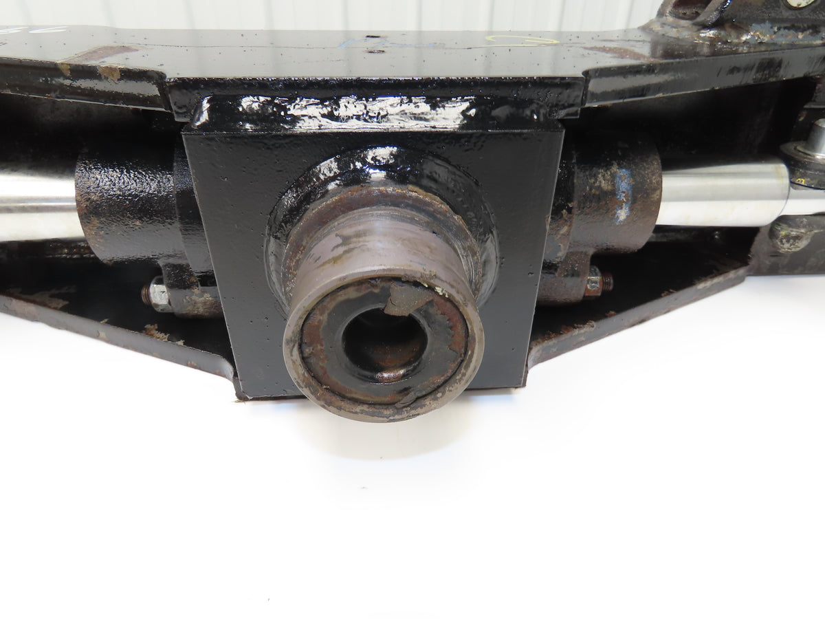 Toyota 7FBCU18 Electric Forklift Rear Axle Dual Hydraulic Steering Assembly