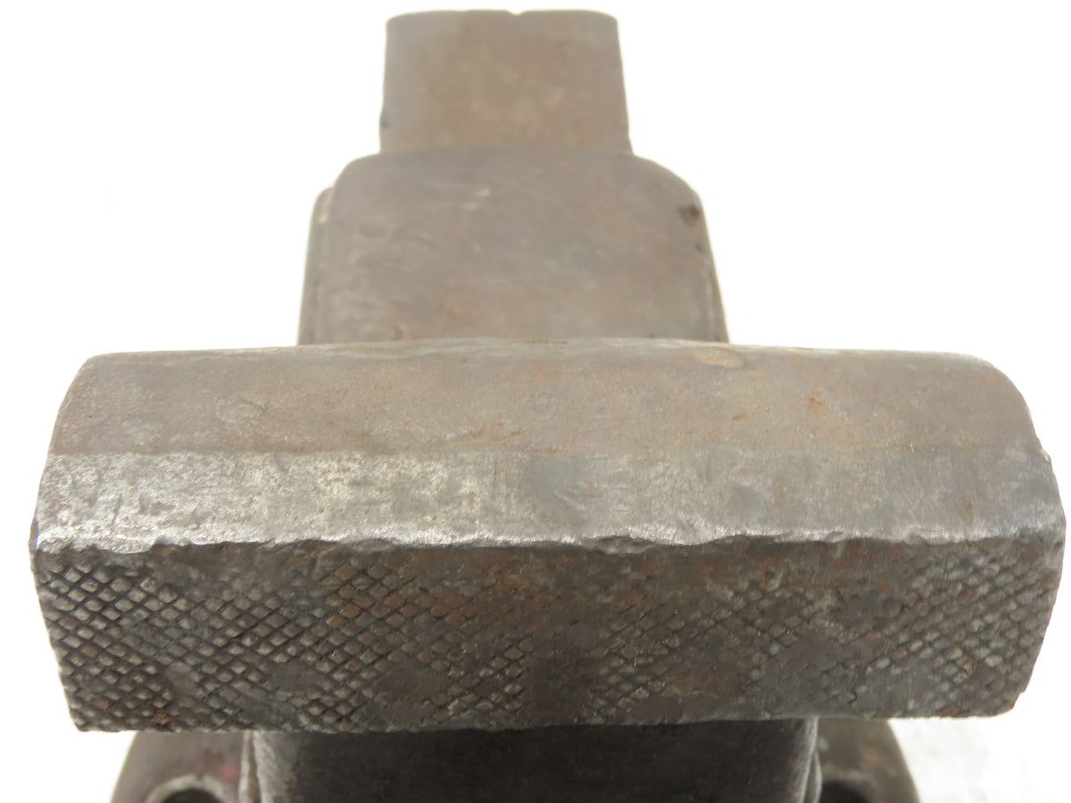 Columbian 504-M2 Fixed Bench Vise 4" Jaw 3-1/2" Throat Depth 8"Opening