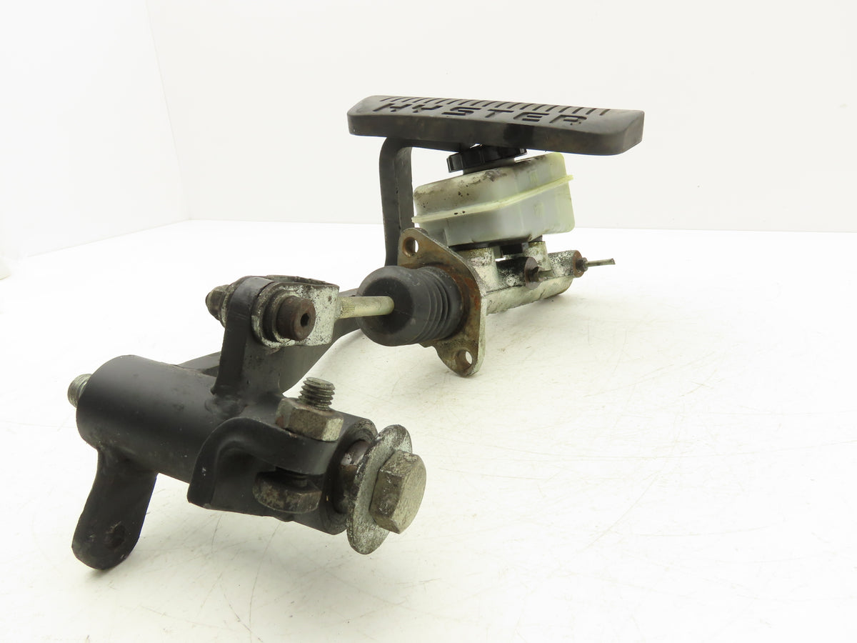 Hyster Brake Pedal & Master Cylinder Assembly Removed From E60Z-33 Forklift