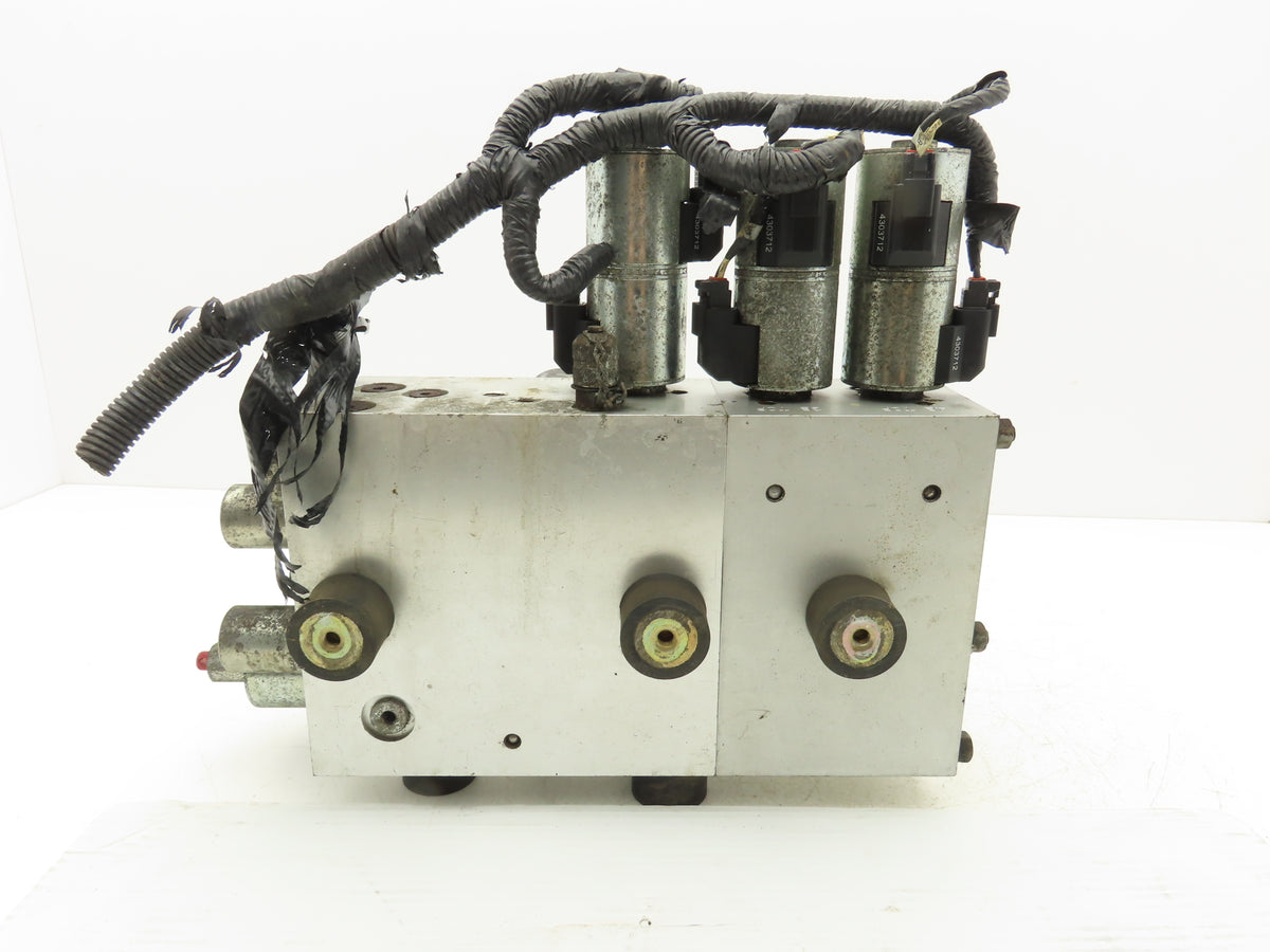 Hyster 8530551Hydraulic Manifold Block From E60Z-33 Forklift