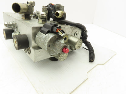 Hyster 8530551Hydraulic Manifold Block From E60Z-33 Forklift