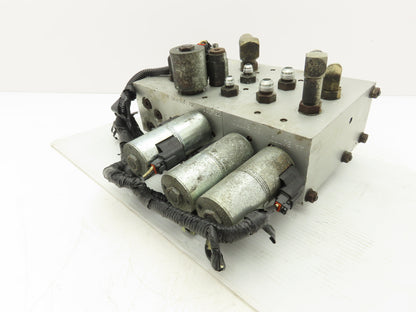 Hyster 8530551Hydraulic Manifold Block From E60Z-33 Forklift