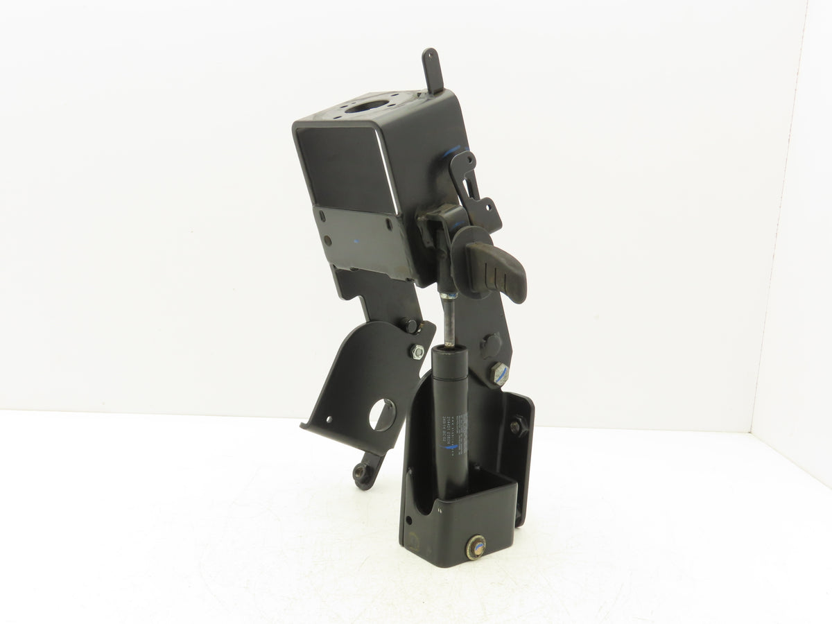Hyster 8808585 Forklift Steering Column Tilt Bracket Removed From E50XN-33