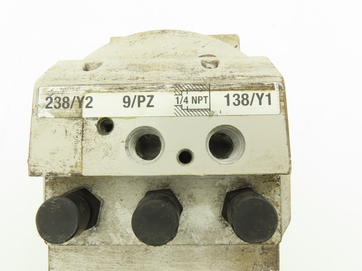 Siemens 6DR5215-0EN00-0AA0 Electro Pneumatic Valve Positioner SIPART PS2 EExd