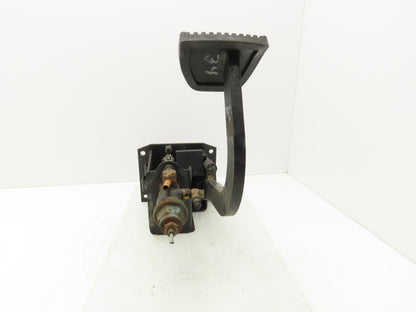 Toyota 5FBGCU18 Electric Forklift Hydraulic Brake Pedal Master Cylinder Assembly