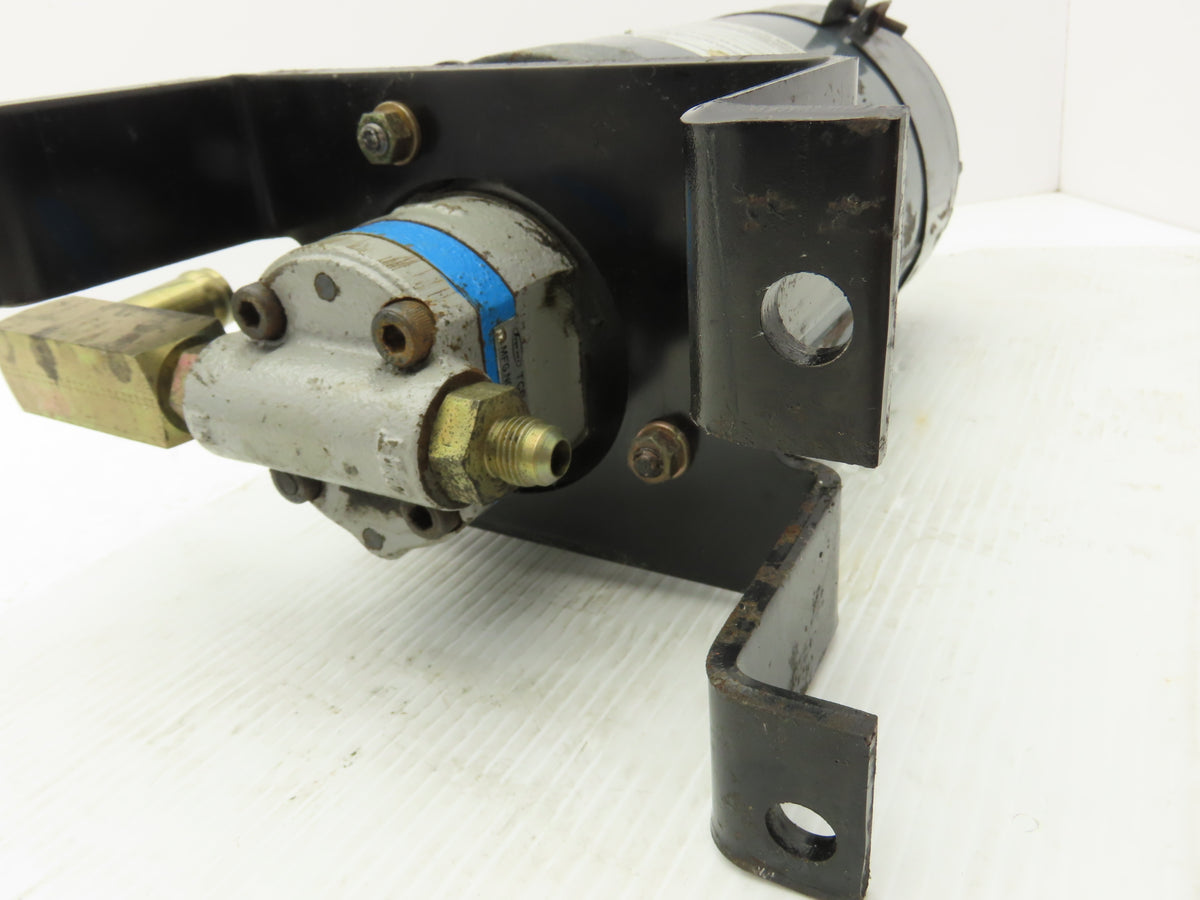 Toyota 14510-U1090-71A Forklift Power Steering Pump Motor Off Toyota 5FBGCU18