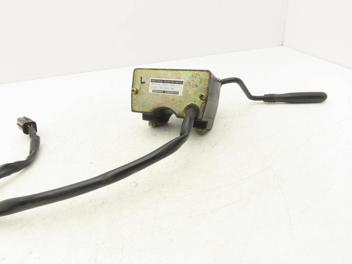 Toyota 33520-13201-71 Electric Forklift Directional Selector Switch Off 5FBGCU18