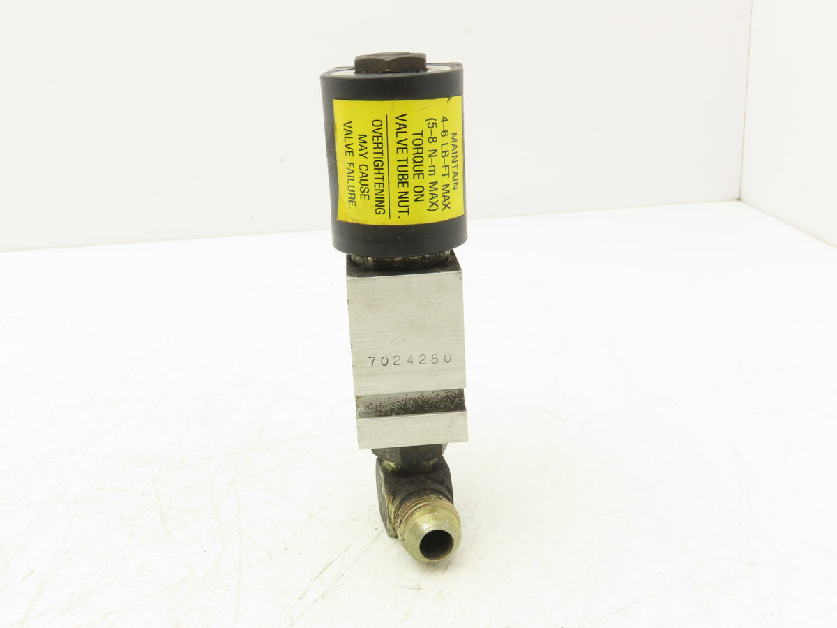 Crown 7024280 Stand On Forklift Hydraulic Solenoid Manifold Block Off 30RCTT