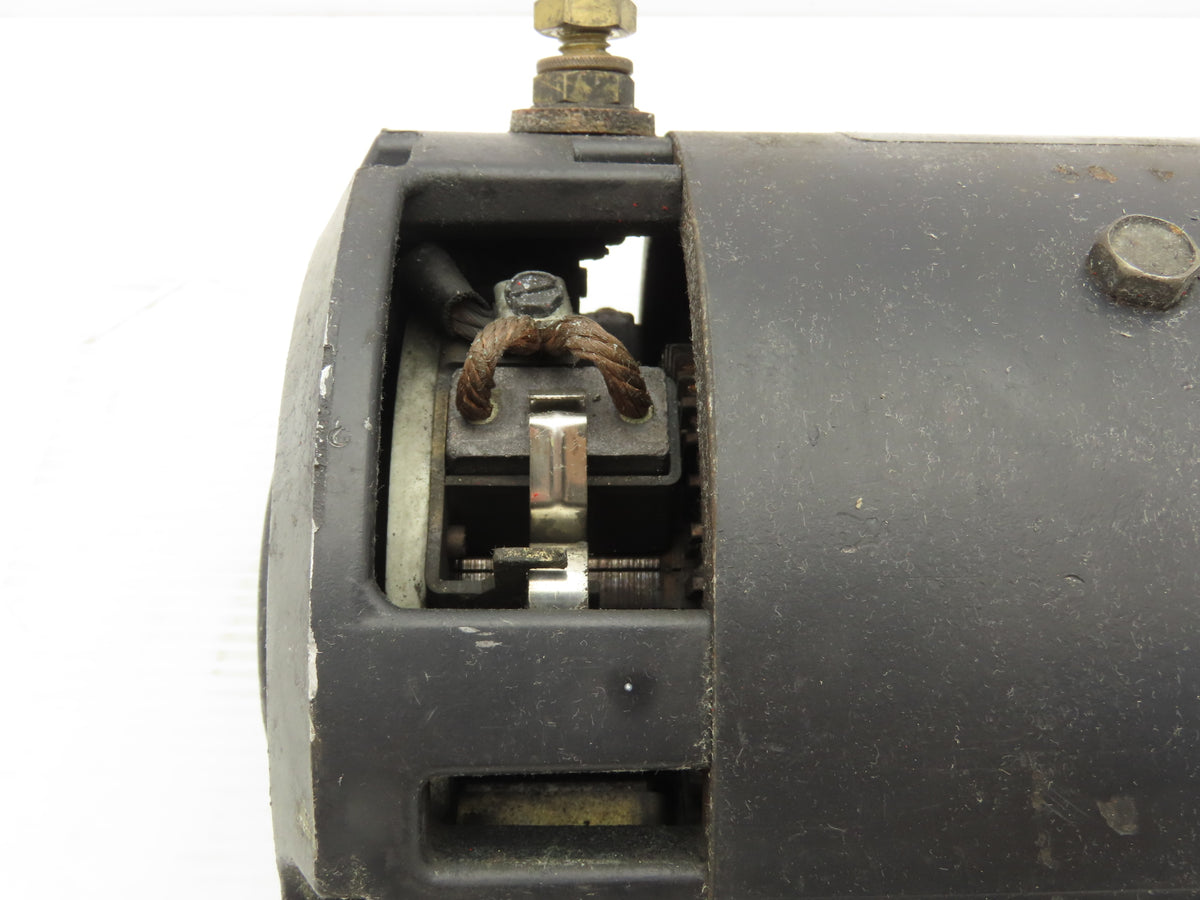 Crown 020113-001 Stand On Forklift Hydraulic Pump & Motor 36VDC Off 30RCTT